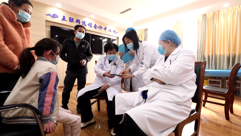 ​这个夏天，我可以穿上漂亮的花裙子了！